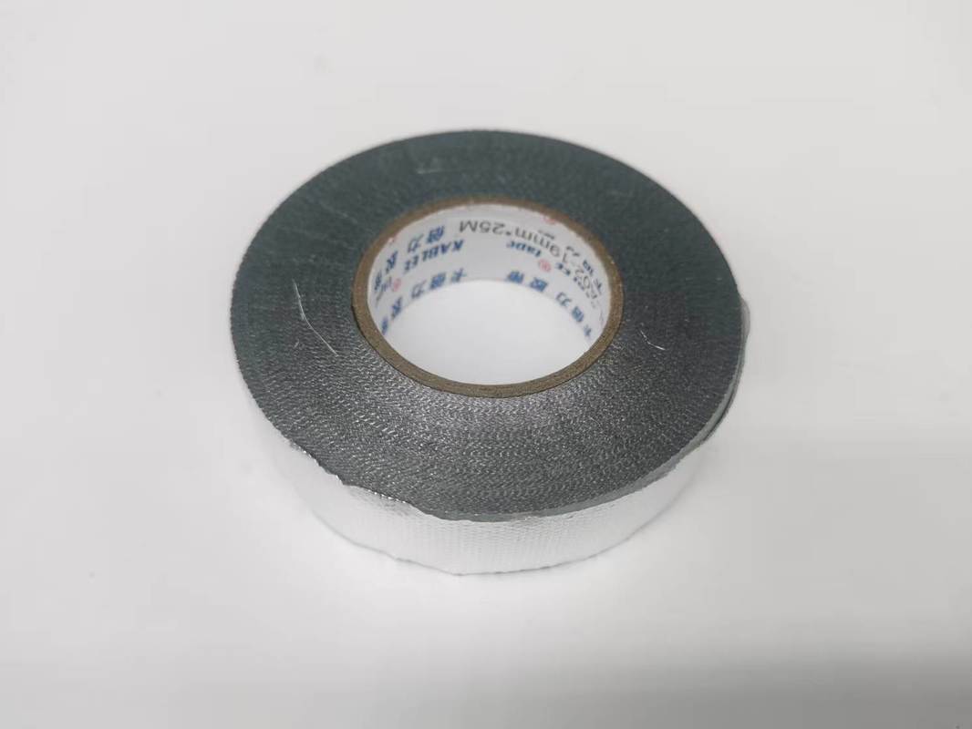 Schwarzes Kfz-Kabelband mit 0,2 mm Dicke und haltbarem Acrylat-Copolymer-Klebstoff